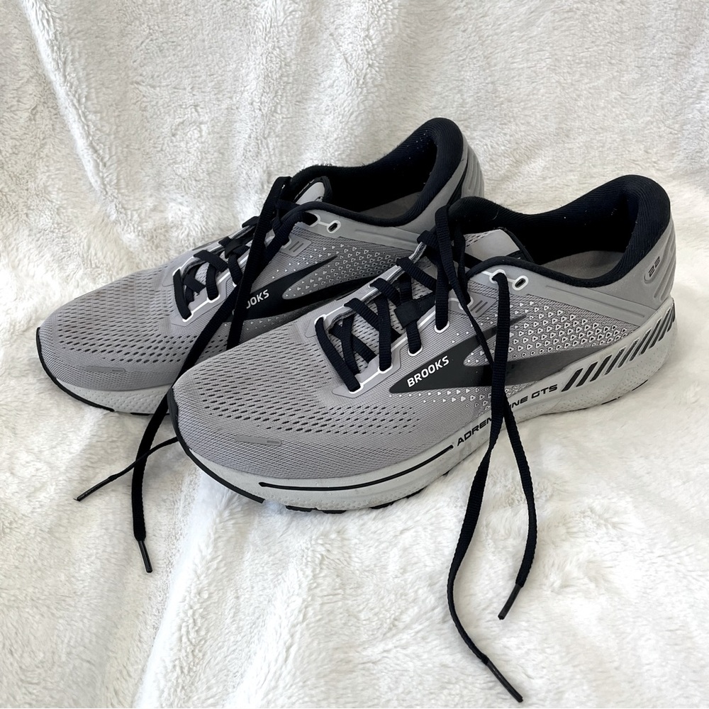 Brooks Adrenaline Men’s Size 9.5